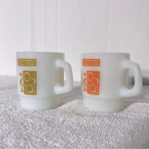 Vintage Anchor Hocking Yellow & Orange Atomic Cloud Pattern Stacking Mugs x2 - Picture 3 of 11
